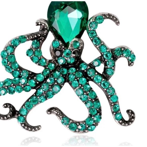 🐙 Betsy Johnson sparkling octopus brooch 🐙 - Picture 2 of 6